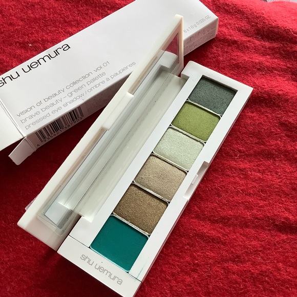 NIB Shu Uemura Brave beauty Green - eyeshadow palette - Picture 1 of 5